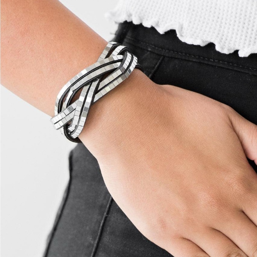 Paparazzi Silver and Black Bracelet with Intricate Design